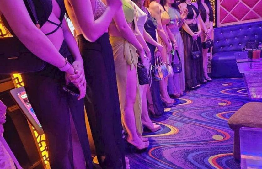 하노이 VPOP 가라오케 참고 사진(클릭시확대가능) 2