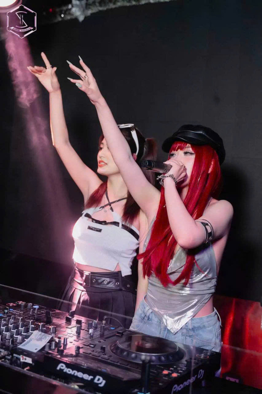 하노이 SANH 라운지 클럽 매장 참고사진